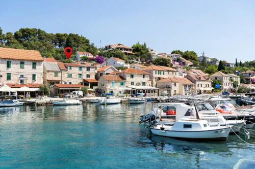Seaside holiday house Maslinica, Solta - 23838