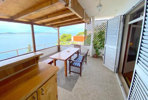 Apartment Marcelina Hvar