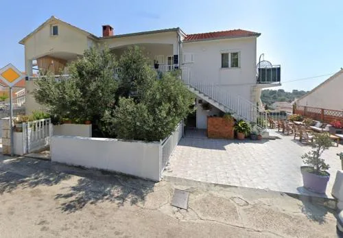 Family-friendly apartments with swimming pool Hvar - 24484
