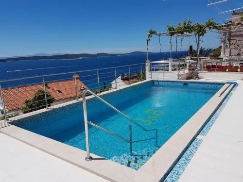 J&B Holiday House Hvar