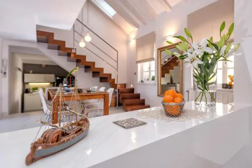 Luxury Apartment Bifora