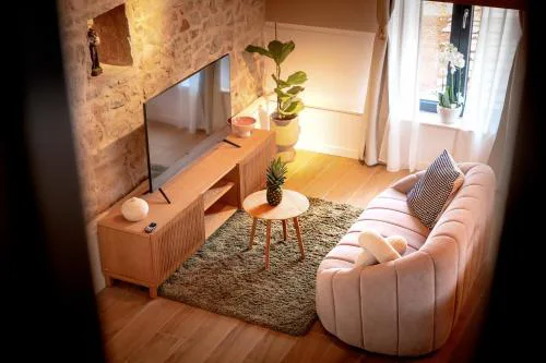 Marchelina house