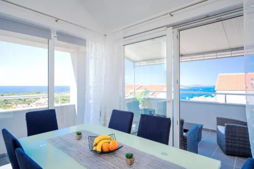 Memo - ZF Hvar