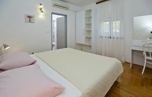 Summer Apartments Oliva Hvar