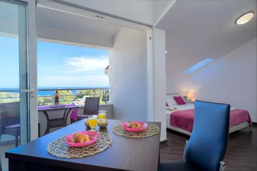 Villa Fio - Rooms & Studio