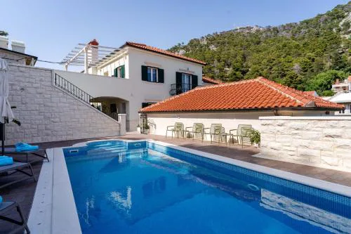 Villa Kogo