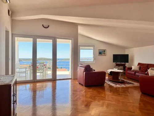 Villa Lucija