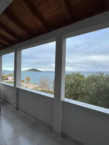 ANKA - apartment by the sea