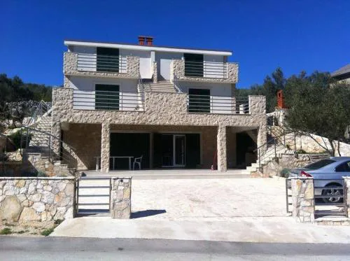 Apartments by the sea Cove Mala Lamjana, Ugljan - 21182