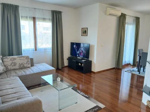 Apartman Mira