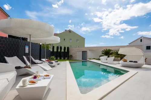 Luxury Apartment Sunray