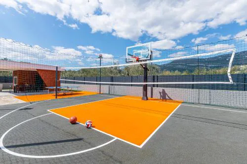 Villa SEVEN HEARTS with heated pool and private basketball playground near Split