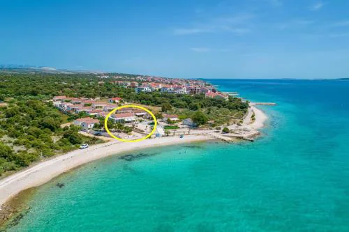 Seaside house for families with children Mandre, Pag - 22604