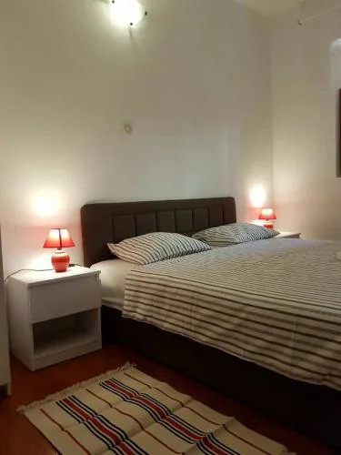 Nautica Apartments