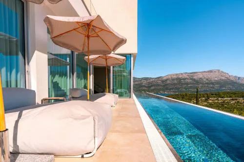 Luxury Villa Morello Korcula 2 with heated pool, gym, sauna
