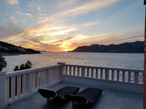 Sunset Apartments