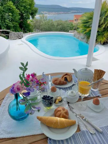PAVI APARTMENTS Life Style House with private pool