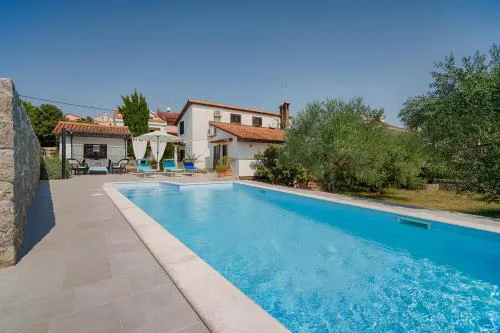 Villa with a beautiful sea view near the beach - by Traveler tourist agency Krk ID 2175