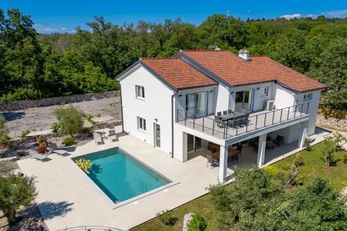 Villa Posija