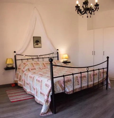 Apartment Dore
