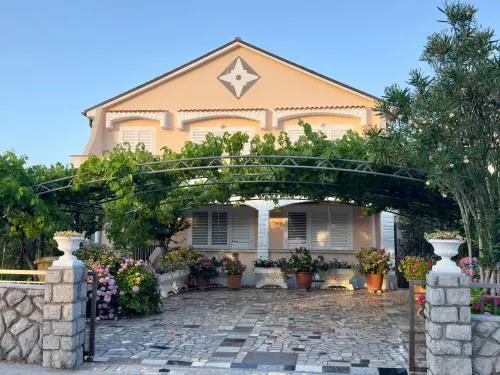 Apartments Villa Mare