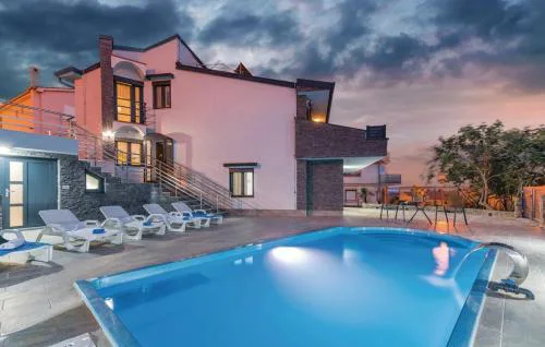 Luxe house Krk with pool