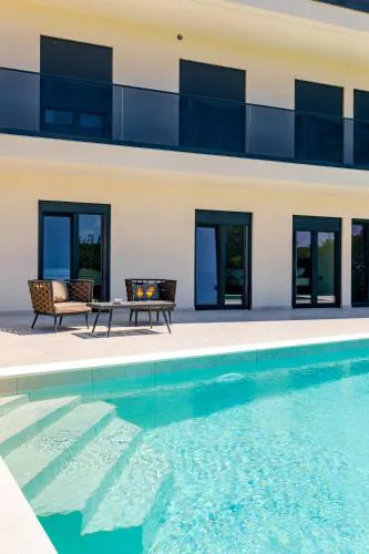 Luxury apartment Lariv Krk