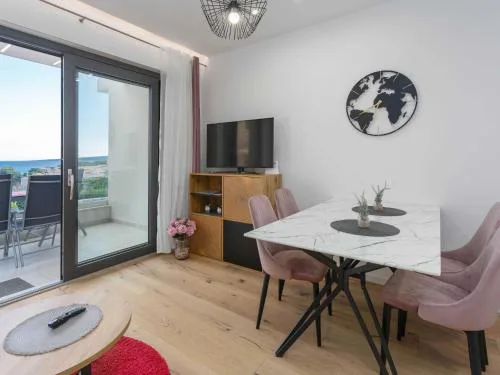 Luxury Beachfront Krk Apartments with Terrace - Studio Apartment with Terrace