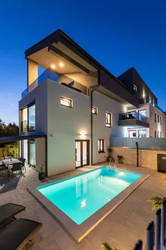 Luxury Villa Adria Apartments
