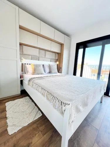 Meldaria Residence