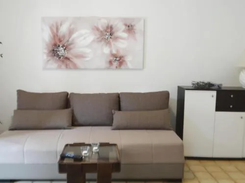 Scenic and Refined Krk Apartment with Terrace - One Bedroom Apartment with Terrace