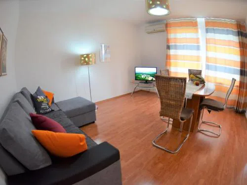 Two Bedroom Apartment with Terrace and Sea View