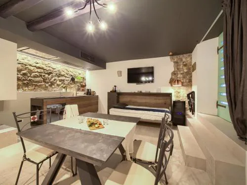 Vibrant and Elegant Downtown Krk Apartments - Studio Apartment
