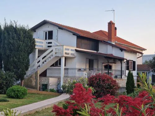 Dario apartman