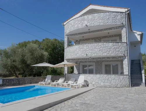 Apartmani Adriana