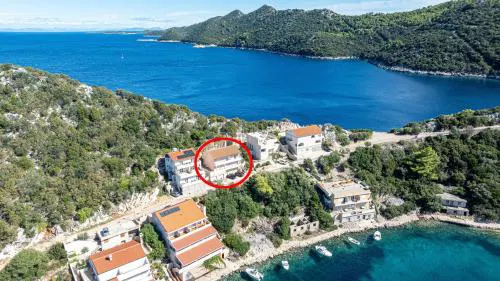 Apartments by the sea Zaklopatica, Lastovo - 12452
