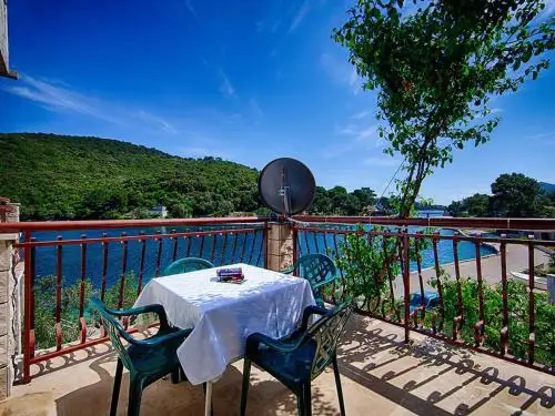 Apartments Malo Lago - One-Bedroom Apartment with Balcony and Sea View - 2nd floor Apartment 7