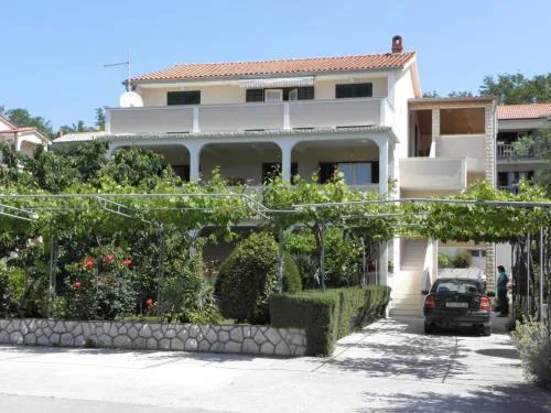 Apartments Lopar (893)