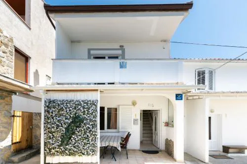 House Nenad