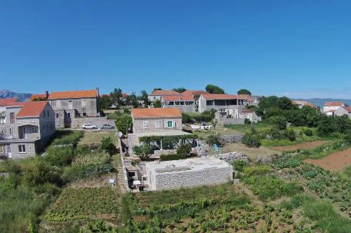 Apartments with parking space Lumbarda, Korcula - 4429