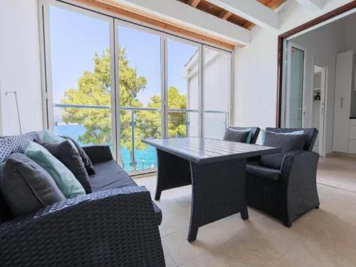 Lumbarda Resort Apartments - Comfort Two-Bedroom Apartment D7