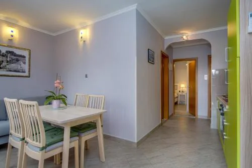 Apartman Lena