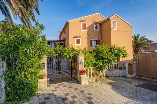 Apartments Beba