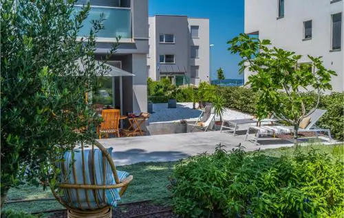 Lovely Apartment In Mali Losinj