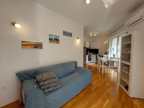 Apartment in Malinska Insel Krk 13179