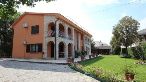Apartment Prosinečki