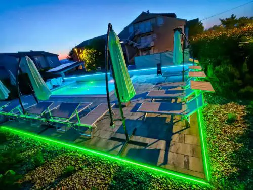Apartments Lea with pool 2