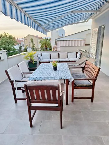 App Sanny with nice terrace