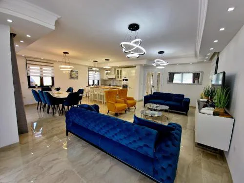 Luxury Villa Laura