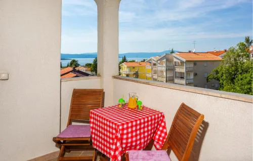 Stunning Apartment In Malinska